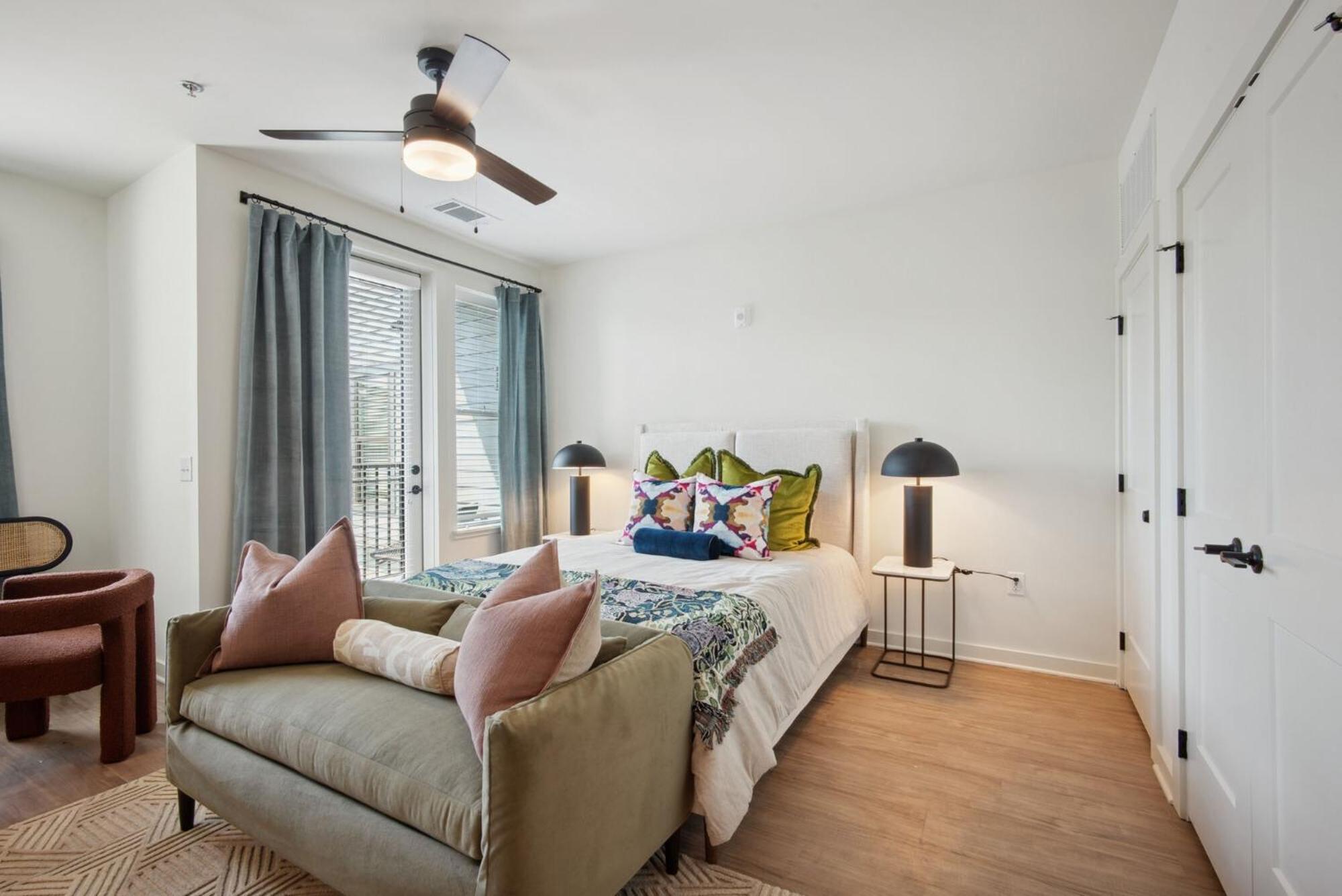 Luxury Furnished Apartments By Hyatus At The Navigator 里士满 外观 照片